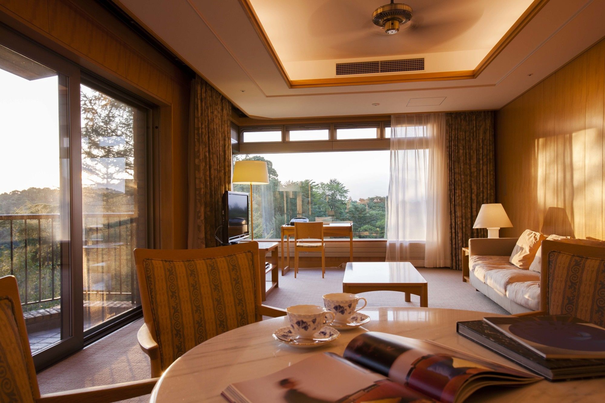 Karuizawa Asama Prince Hotel מראה חיצוני תמונה